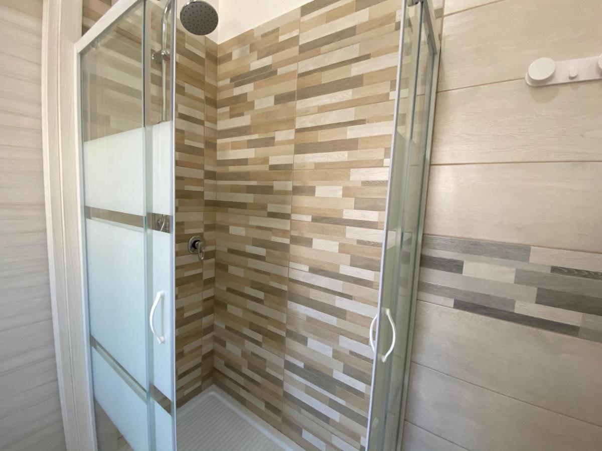 B&B Enjoy Happyness Pompei Bagian luar foto